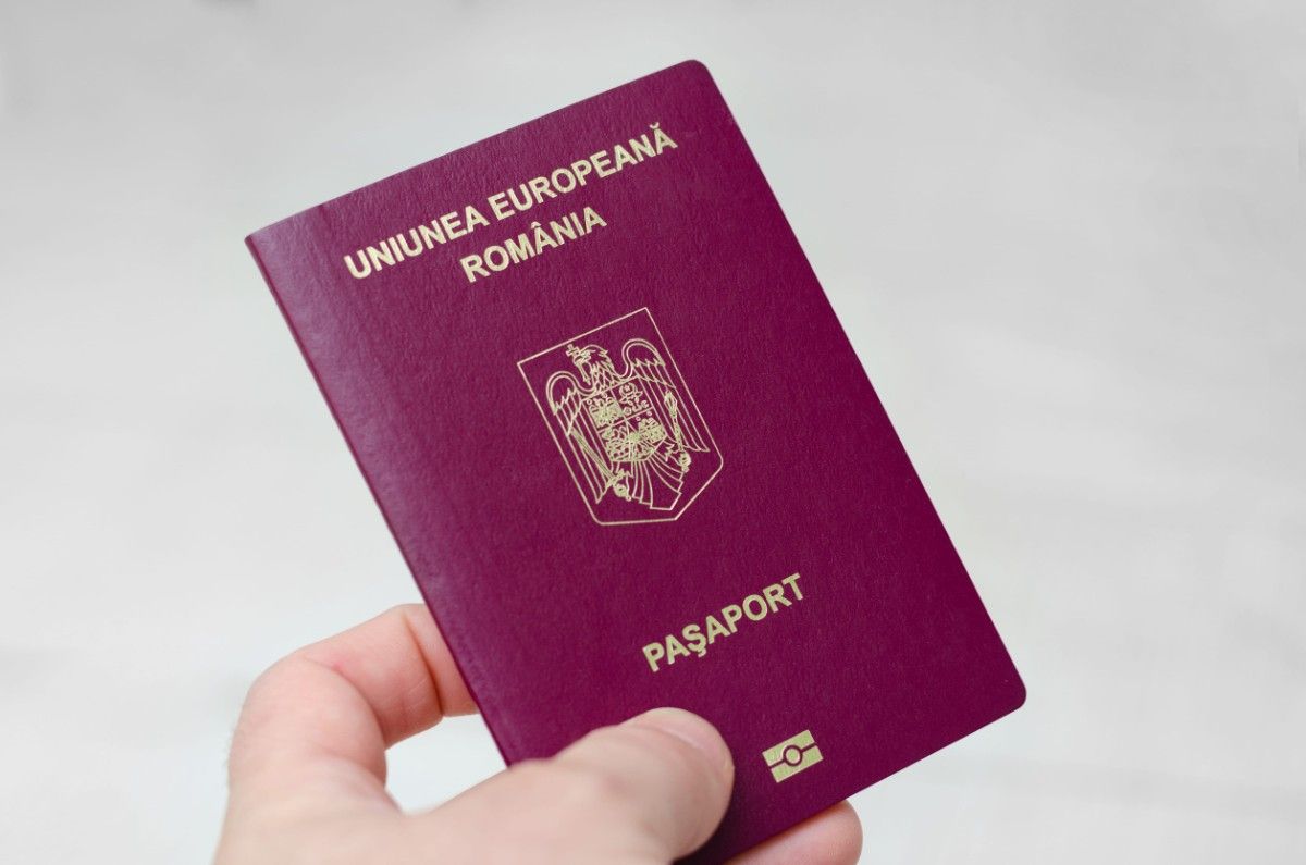 Romanian Passport